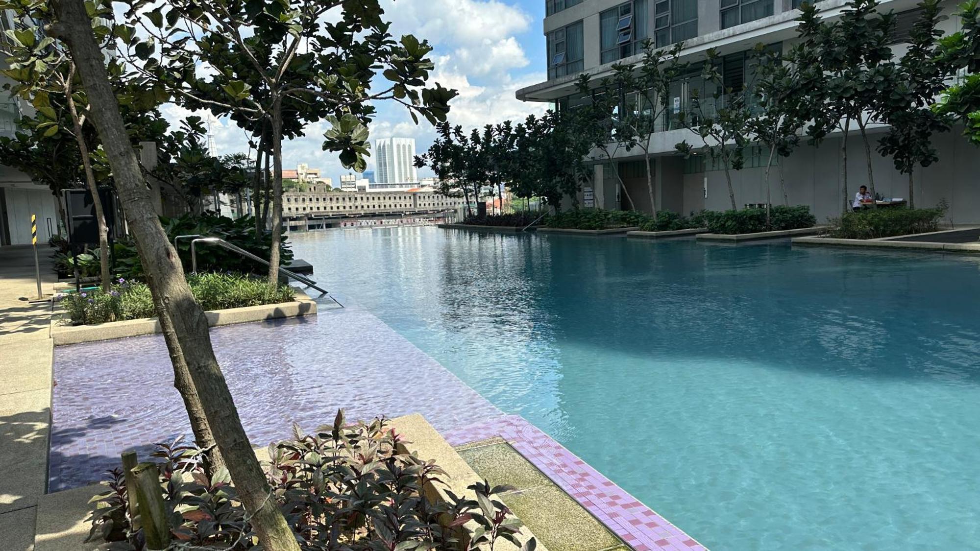 Balcony Unit Ii & The Robertson 33f Apartment Kuala Lumpur